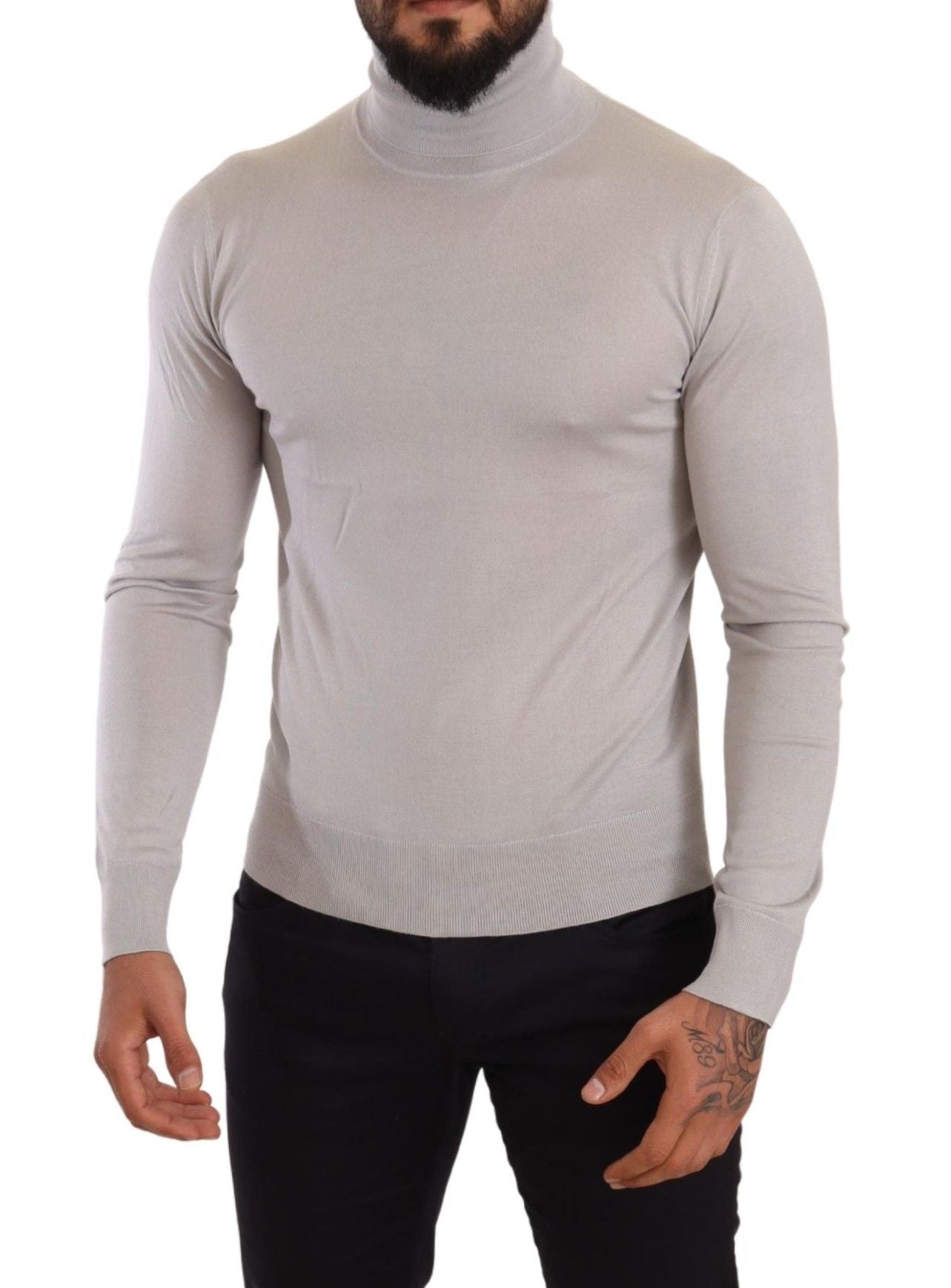 Elegant Cashmere-Silk Blend Turtleneck