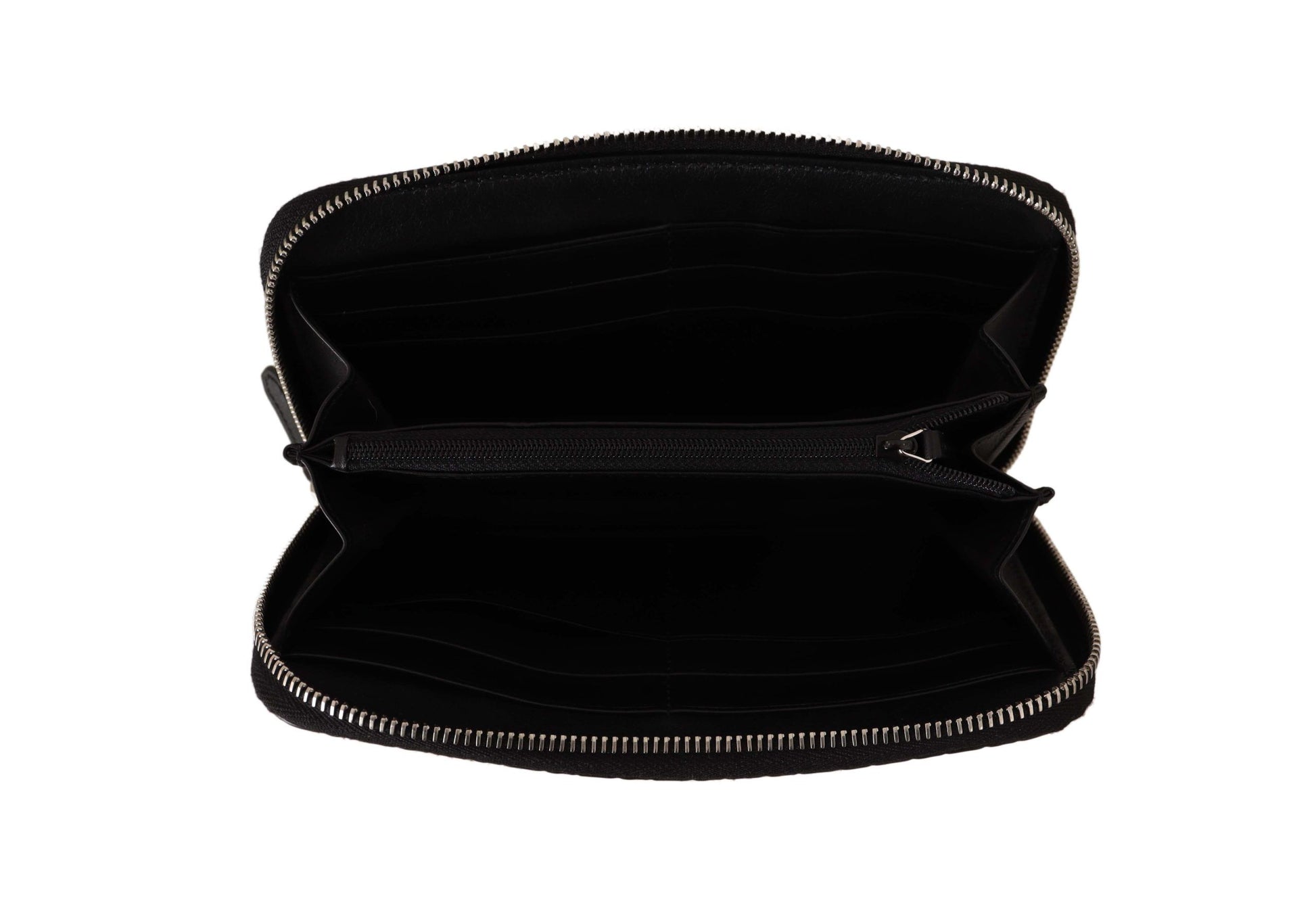 Elegant Black Leather Zip-Around Wallet