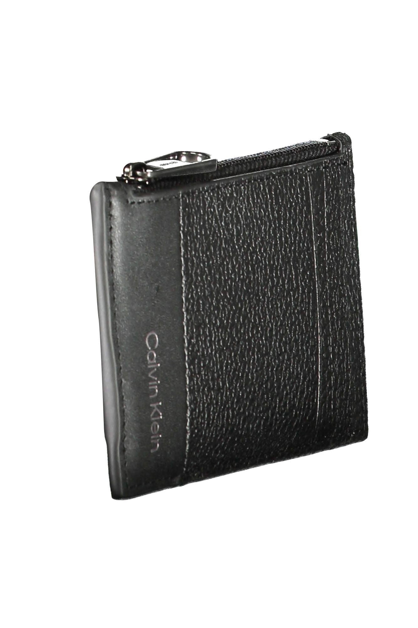 Sleek Leather Card Holder with Zip Detail