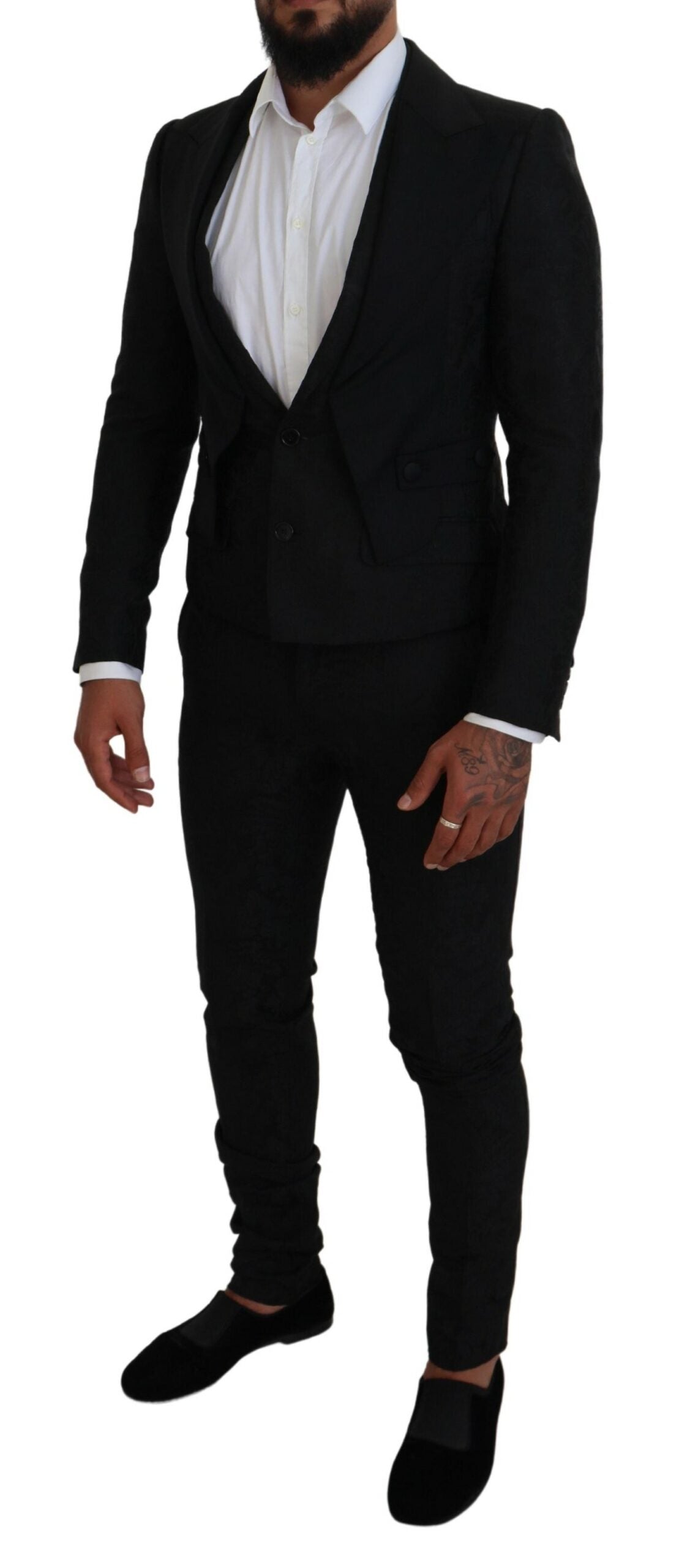 Elegant Black Martini Suit for the Modern Man