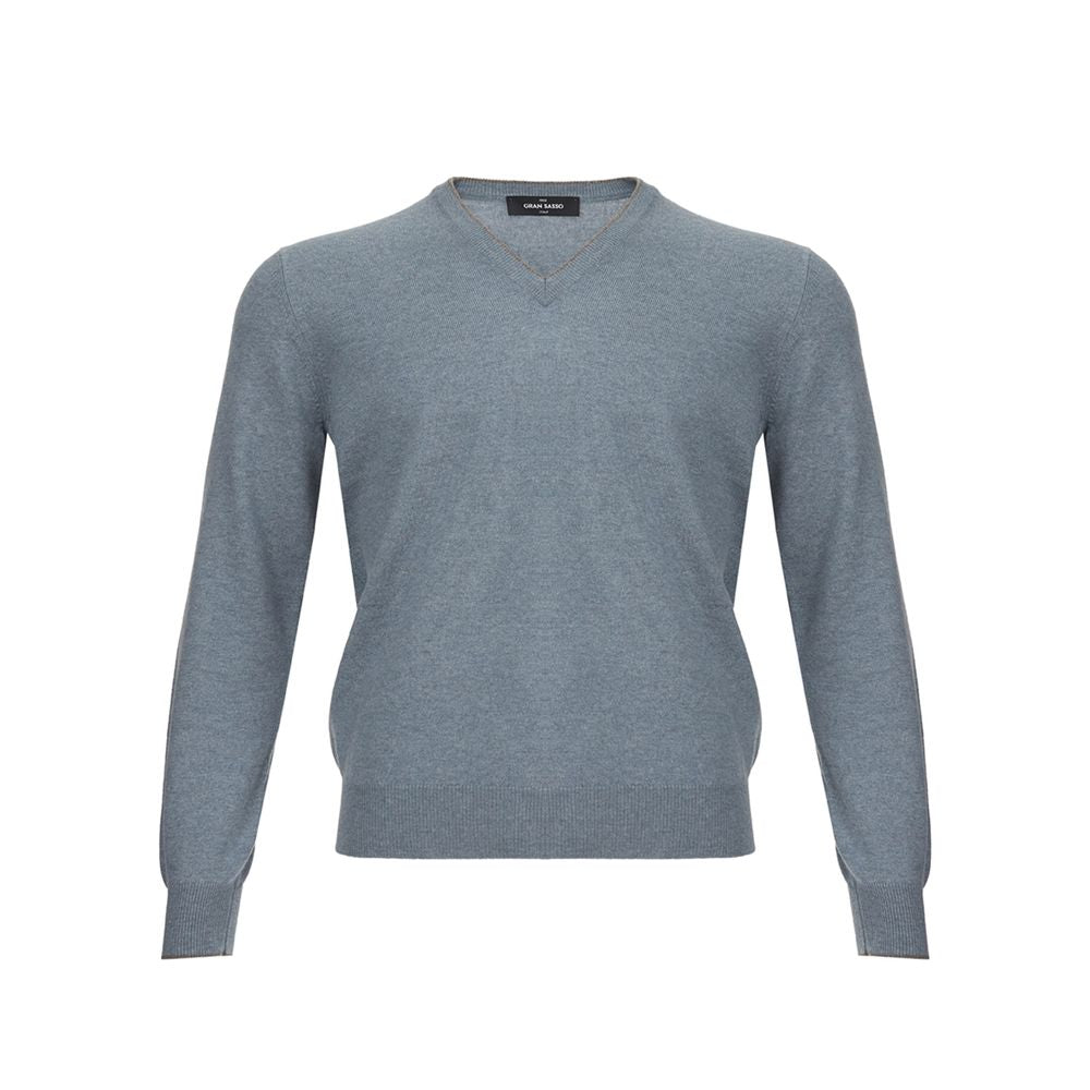 Elegant Cashmere Sweater in Chic Gray