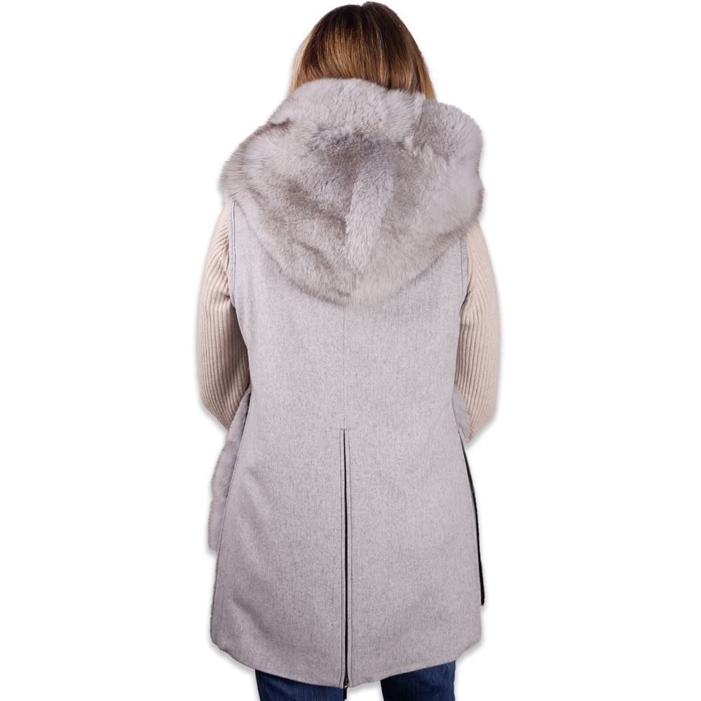 Sleeveless Luxury Wool Coat with Fox Fur Trim