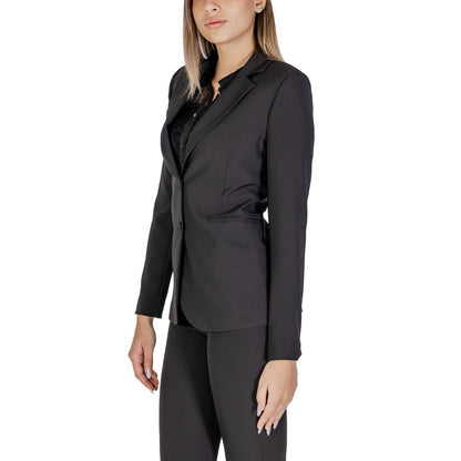 Black Polyester Suits & Blazer